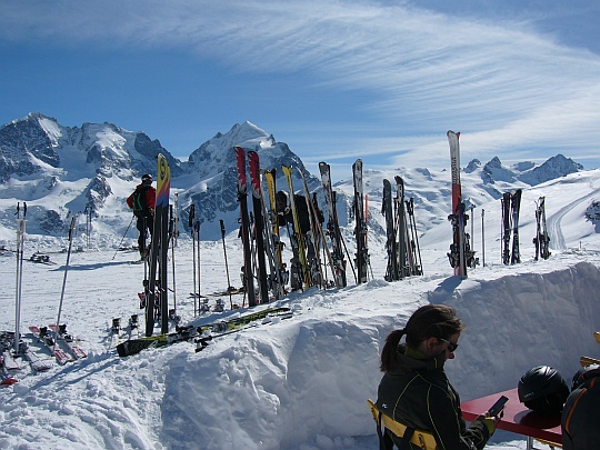Blick von der Berghütte Fuorlca Surlej Richtung Bernina-Gruppe